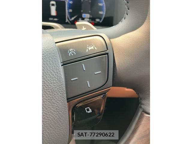 Toyota VELLFIRE 2025-07 8102426-19