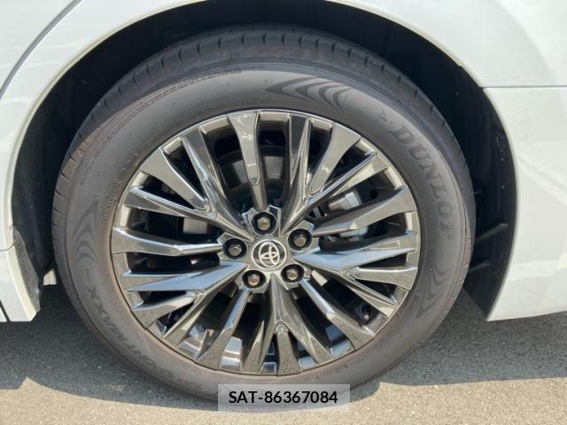 Toyota VELLFIRE 2026-02 8102424-12