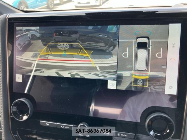 Toyota VELLFIRE 2026-02 8102424-23