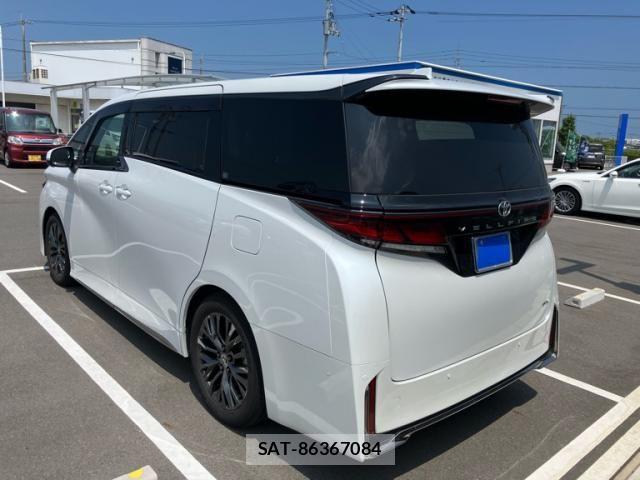 Toyota VELLFIRE 2026-02 8102424-7