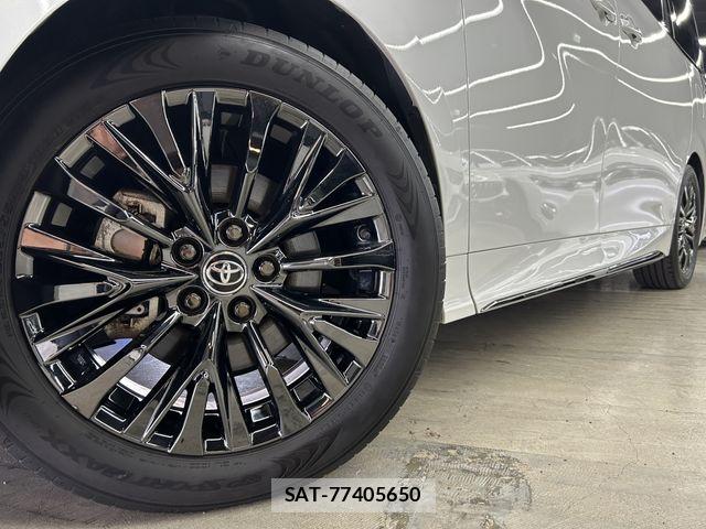 Toyota VELLFIRE 2024-06 8210814-15