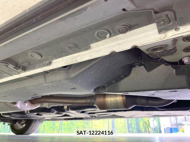 Toyota VELLFIRE 2025-02 8210813-18