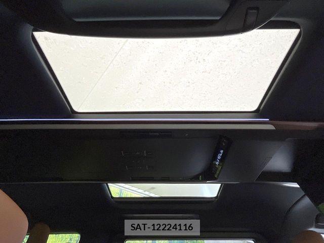 Toyota VELLFIRE 2025-02 8210813-2