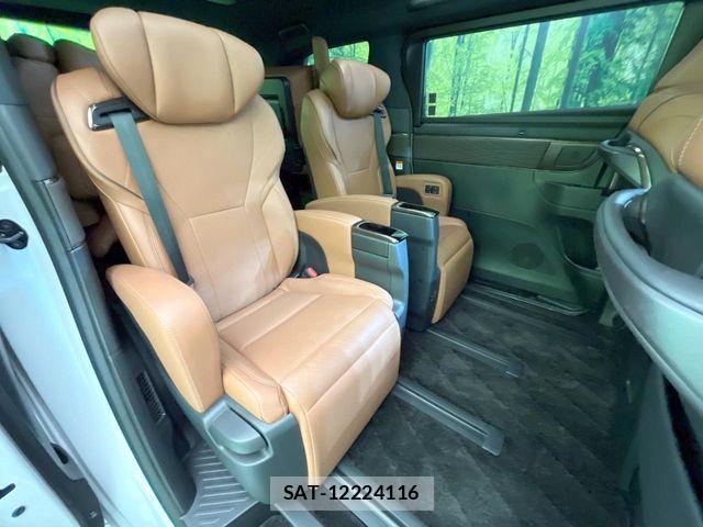 Toyota VELLFIRE 2025-02 8210813-8