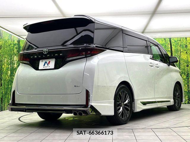 Toyota VELLFIRE 2024-06 8210811-16