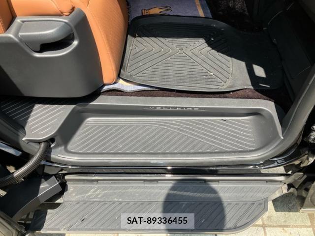 Toyota VELLFIRE 2026-01 8232229-6