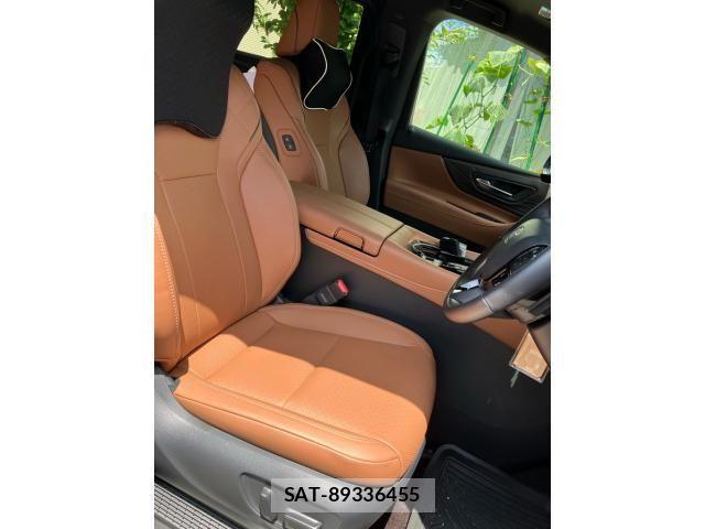 Toyota VELLFIRE 2026-01 8232229-8