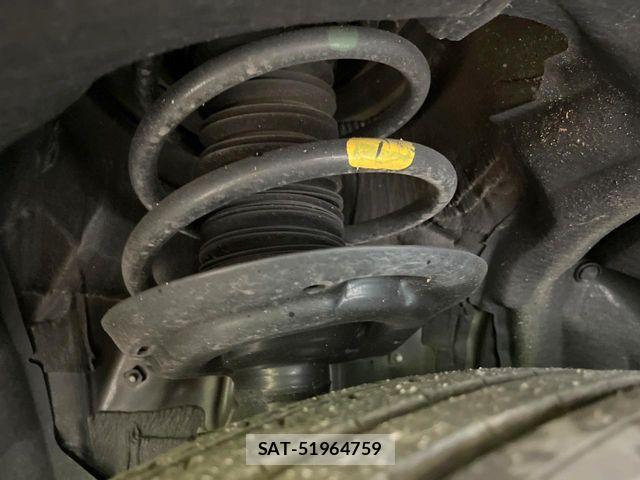 Toyota VELLFIRE 2024-10 8247027-17