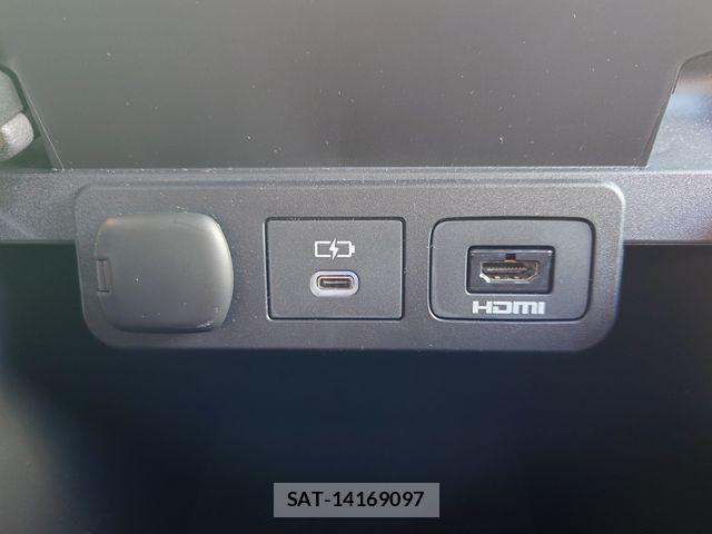 Toyota VELLFIRE 2024-05 8247025-19