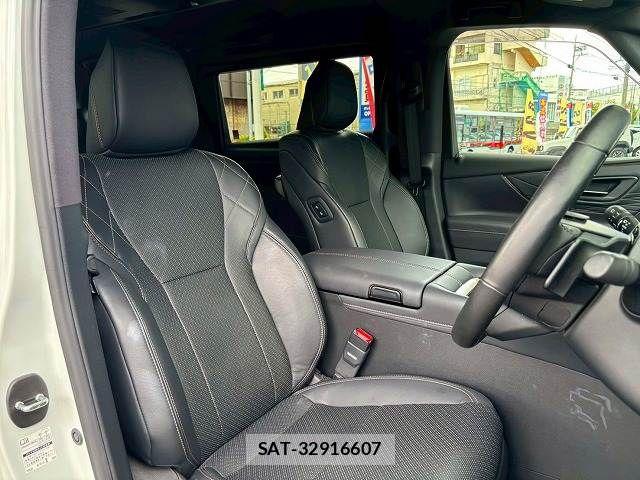 Toyota VELLFIRE 2023-09 8247028-8