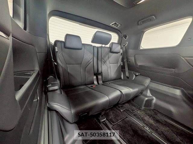 Toyota VELLFIRE 2024-06 8247026-11