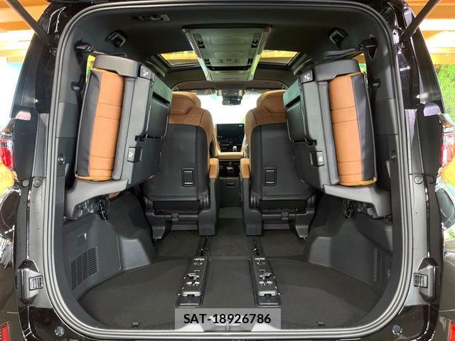 Toyota VELLFIRE 2026-07 8338323-12