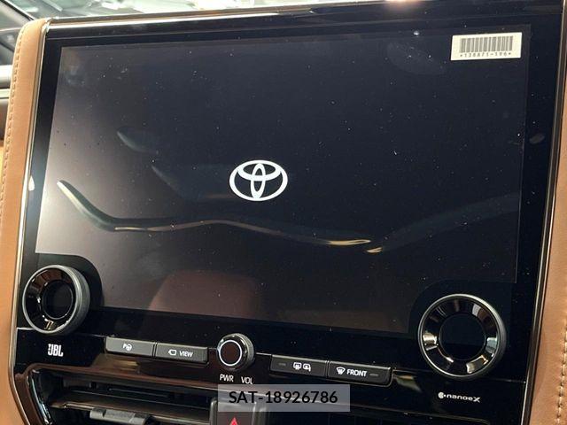 Toyota VELLFIRE 2026-07 8338323-6