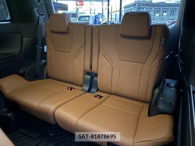 Toyota VELLFIRE 2026-05 8338325-8