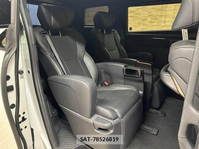 Toyota VELLFIRE 2023-07 8338328-5