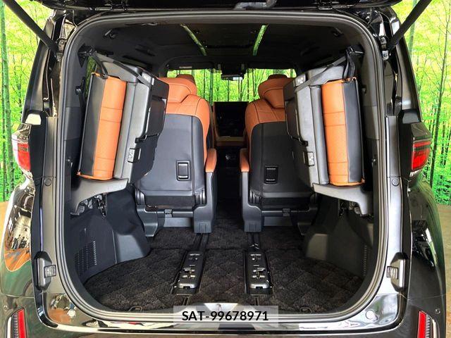 Toyota VELLFIRE 2025-01 8355835-13