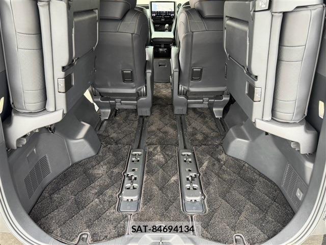 Toyota VELLFIRE 2025-05 8369545-17