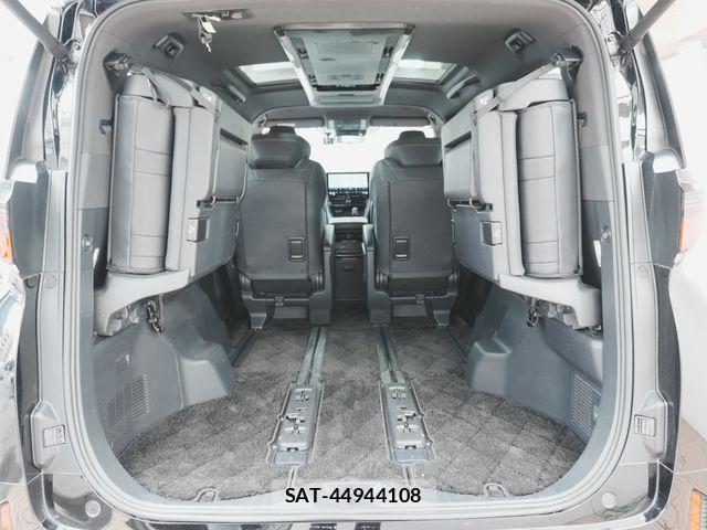 Toyota VELLFIRE 2023-12 8369544-10