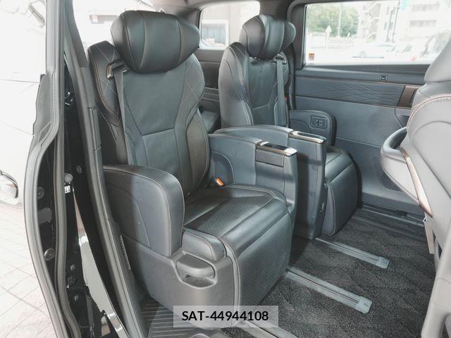 Toyota VELLFIRE 2023-12 8369544-25