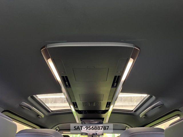 Toyota VELLFIRE 2023-06 8369547-2