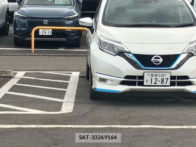 Toyota VELLFIRE 2024-10 8369548-25