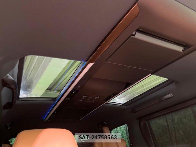 Toyota VELLFIRE 2023-10 8527949-2