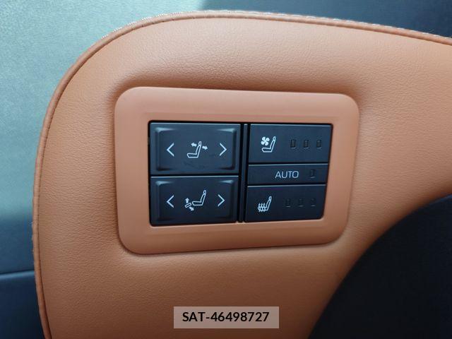 Toyota VELLFIRE 2023-10 8527951-24