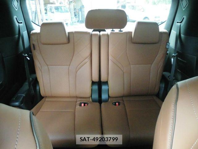 Toyota VELLFIRE 2026-08 8527940-15
