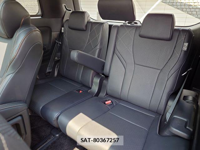 Toyota VELLFIRE 2024-06 8527948-24