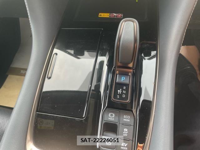 Toyota VELLFIRE 2024-04 8527954-13
