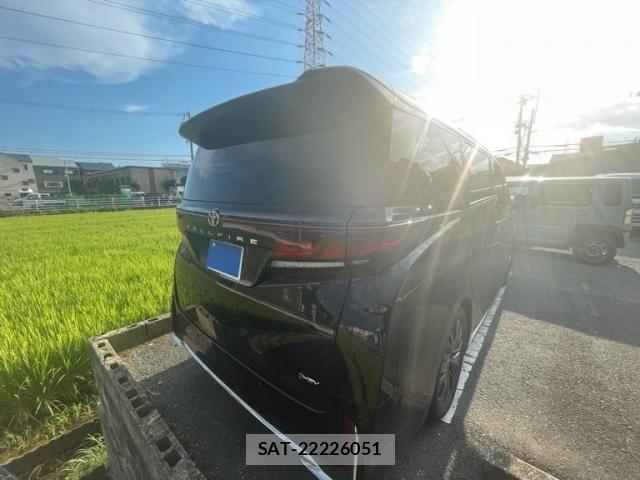 Toyota VELLFIRE 2024-04 8527954-1