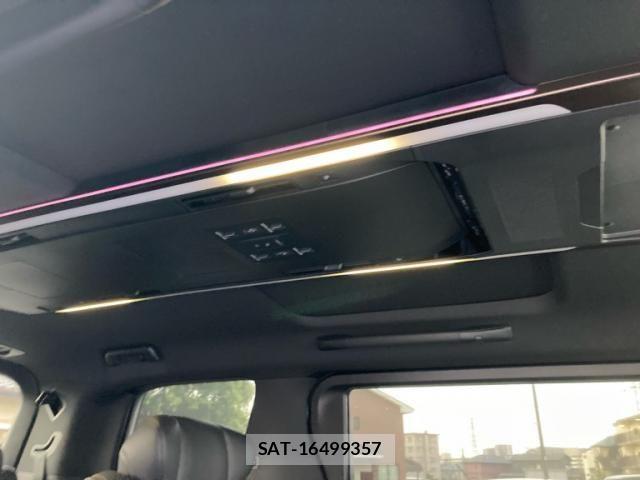 Toyota VELLFIRE 2026-04 8563921-11