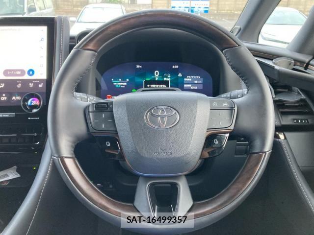 Toyota VELLFIRE 2026-04 8563921-17