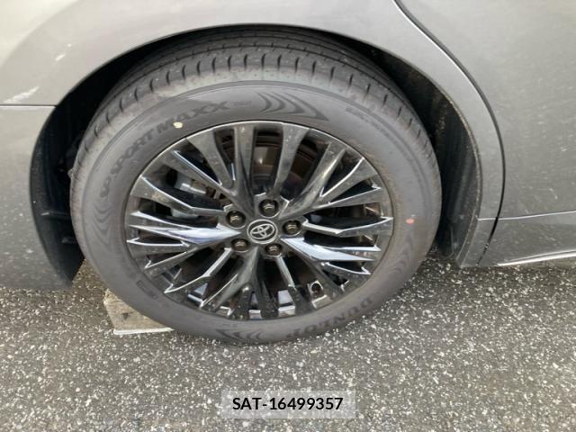 Toyota VELLFIRE 2026-04 8563921-2