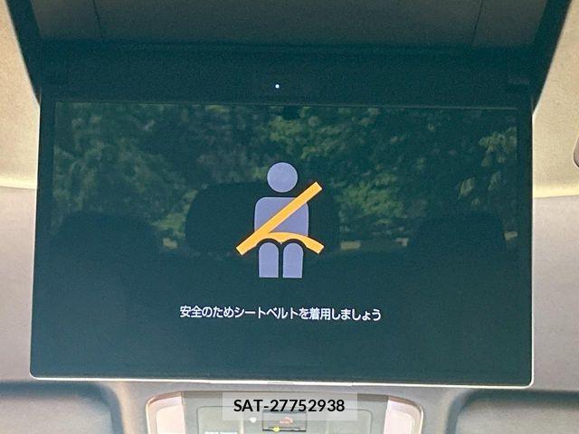 Toyota VELLFIRE 2024-10 8563924-4