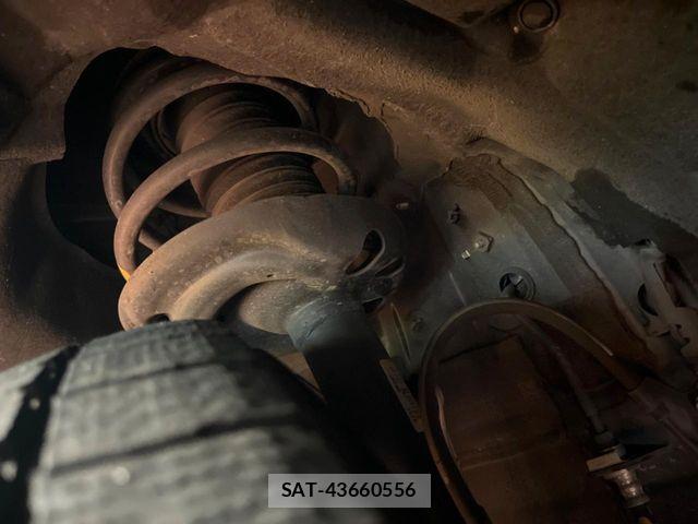 Toyota VELLFIRE 2024-09 8629502-19