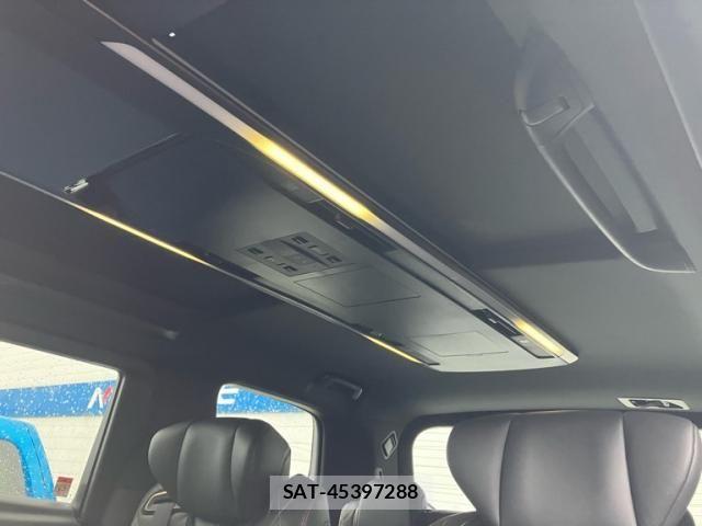 Toyota VELLFIRE 2025-09 8746542-18