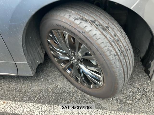 Toyota VELLFIRE 2025-09 8746542-4