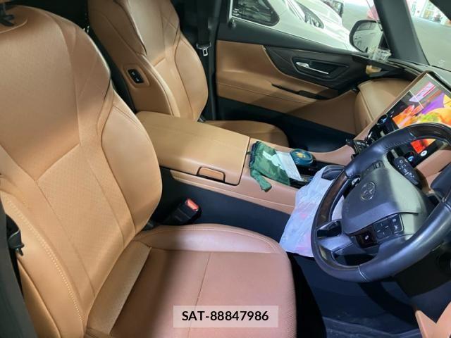 Toyota VELLFIRE 2023-09 8746544-14