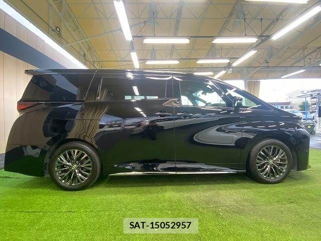 Toyota VELLFIRE 2024-03 8797810-16