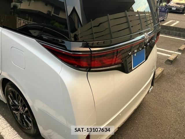 Toyota VELLFIRE 2025-09 8797808-6