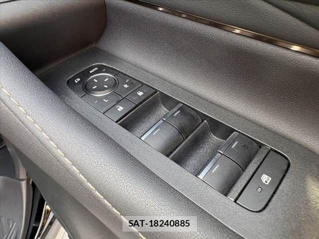 Toyota VELLFIRE 2023-08 8832254-23