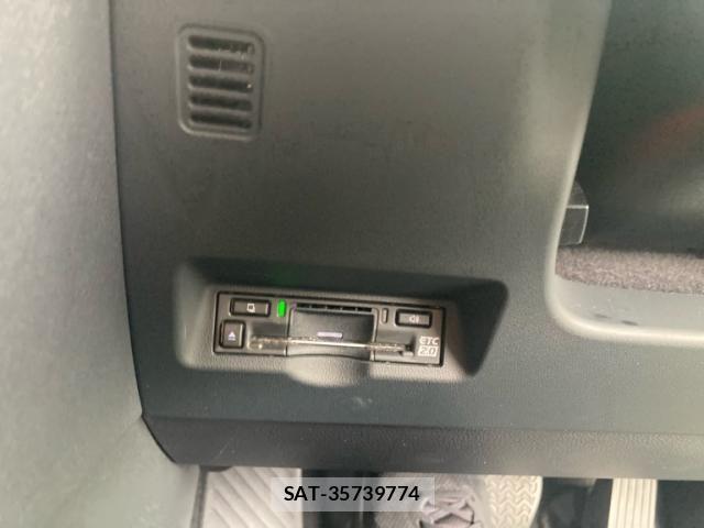 Toyota VELLFIRE 2025-05 8832249-21