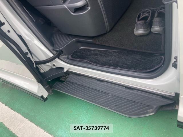 Toyota VELLFIRE 2025-05 8832249-23