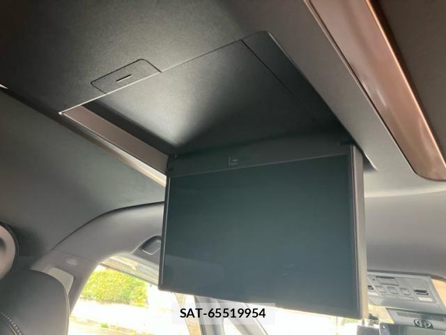 Toyota VELLFIRE 2023-11 8850966-10