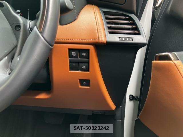 Toyota VELLFIRE 2025-04 8850964-18