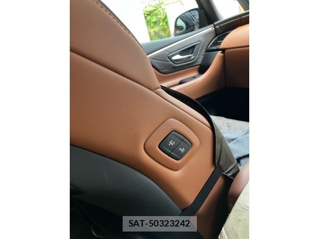 Toyota VELLFIRE 2025-04 8850964-23