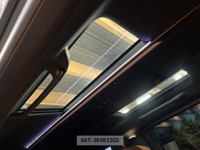 Toyota VELLFIRE 2024-03 8882752-4