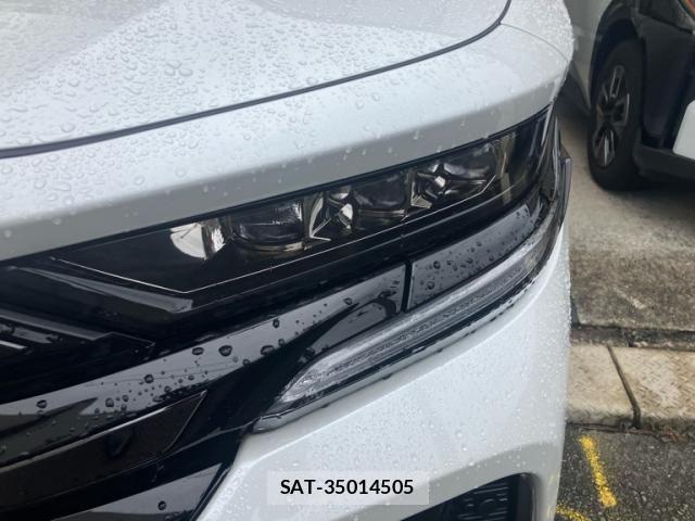 Toyota VELLFIRE 2024-08 8882753-3
