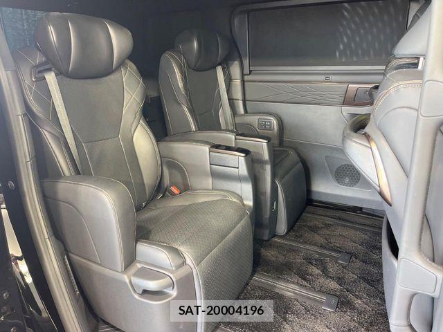 Toyota VELLFIRE 2023-10 8884534-10